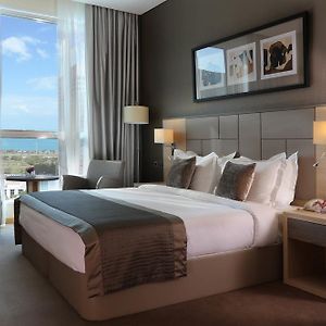 Executive King Suite